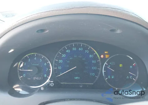 2010 Toyota Sienna Xle z USA, uszkodzony, nr VIN 5TDYK4CC6AS337832